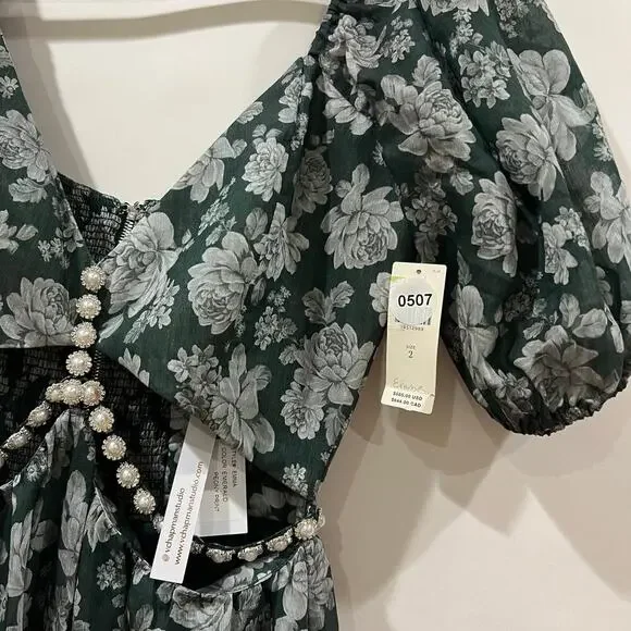 V. Chapman Emma V-Neck A-Line Brocade Cutout Maxi Dress Size 2 NWT -  inbetweenathome.nl